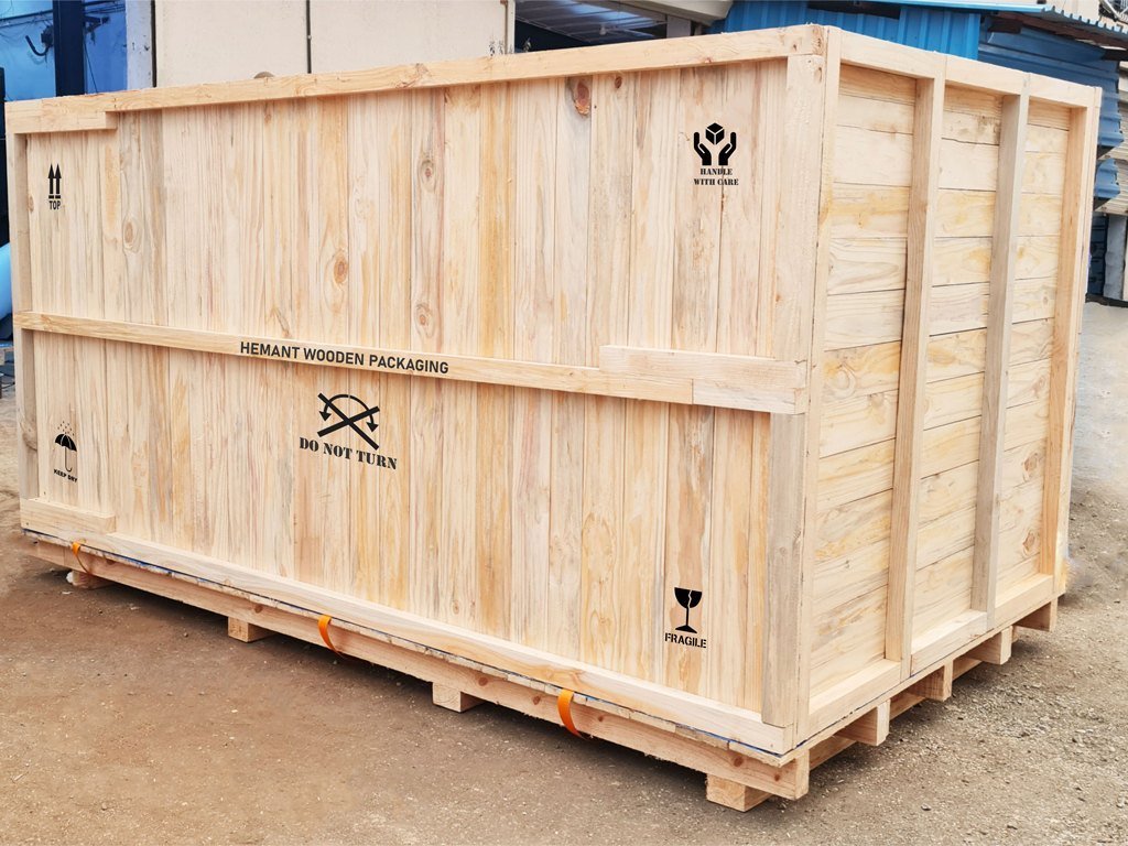 Local hardwood two-way pallet