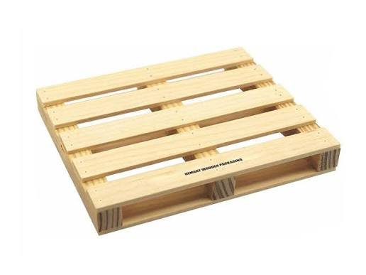 Pinewood two-way stringer pallet
